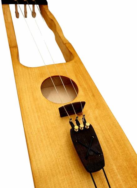 Talharpa – Lyre nordique à archet, création artisanale du Marchand de Notes