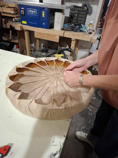 stage de fabrication de tambour traditionnel  chamanique à La Seyne sur mer près de Marseille